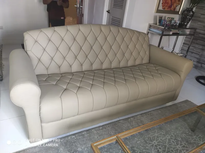 Restored leather home sofa - Classic